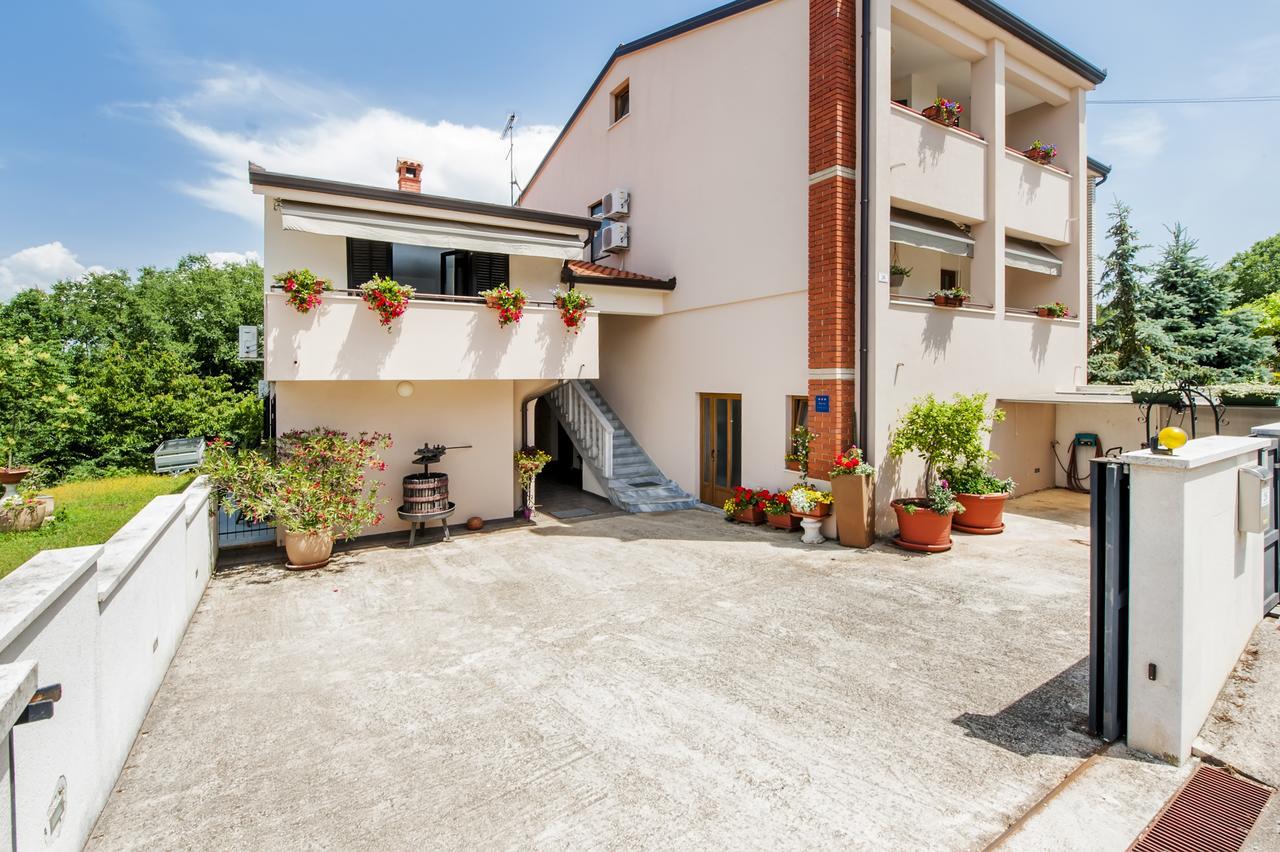 Cerin Apartment Rovinj Exteriör bild