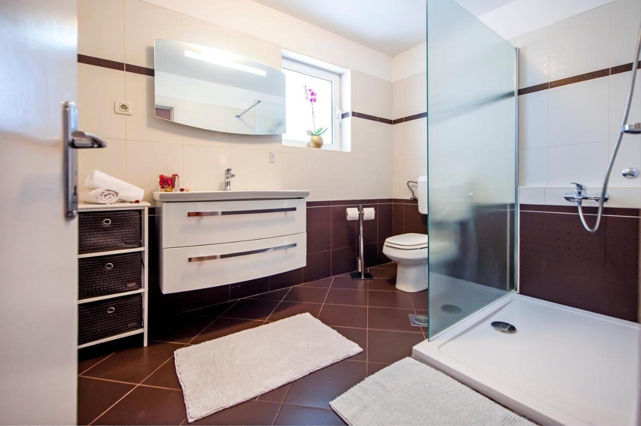 Cerin Apartment Rovinj Exteriör bild